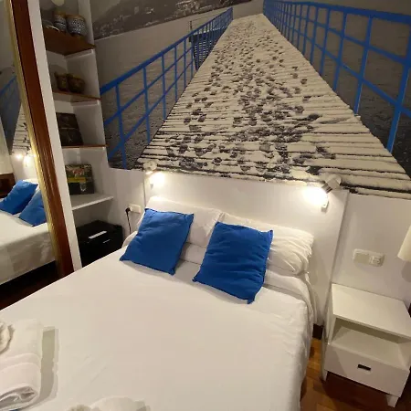 潘神科卡毕旅馆 *